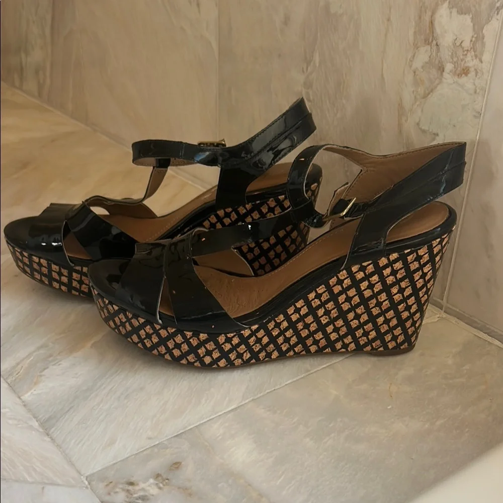 Clarks Black Wedge Escadrille Sandals with Ankle Straps and Cut-Out Design